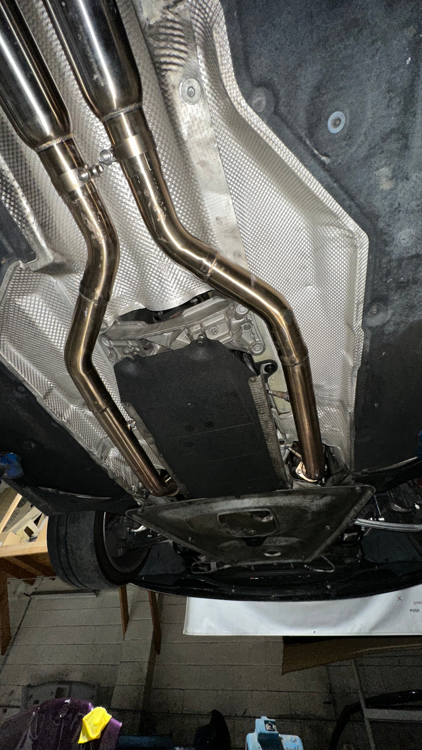 Equal Length Mid Pipe - BMW E90 M3 E92 / E93 | S65 Engine