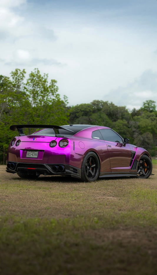 Carbon Fiber Rear Diffuser with LED Strip for GTR 09-15