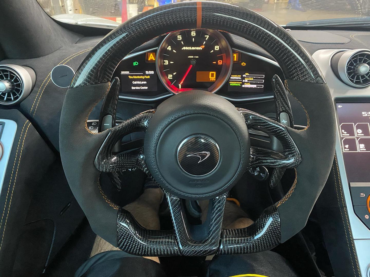 Full Custom Carbon Fiber Steering Wheel - McLaren 570S / 570GT / 600LT