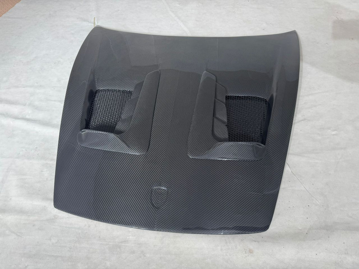 Prepreg Carbon Fiber GT3 RS Style Vented Hood - Porsche 911 992 2020+