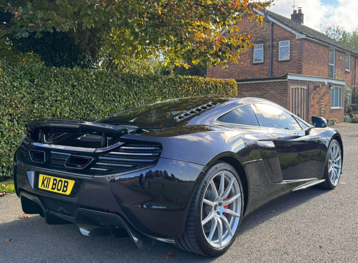 Carbon Fiber Rear Diffuser - McLaren 650S (2014–2016)