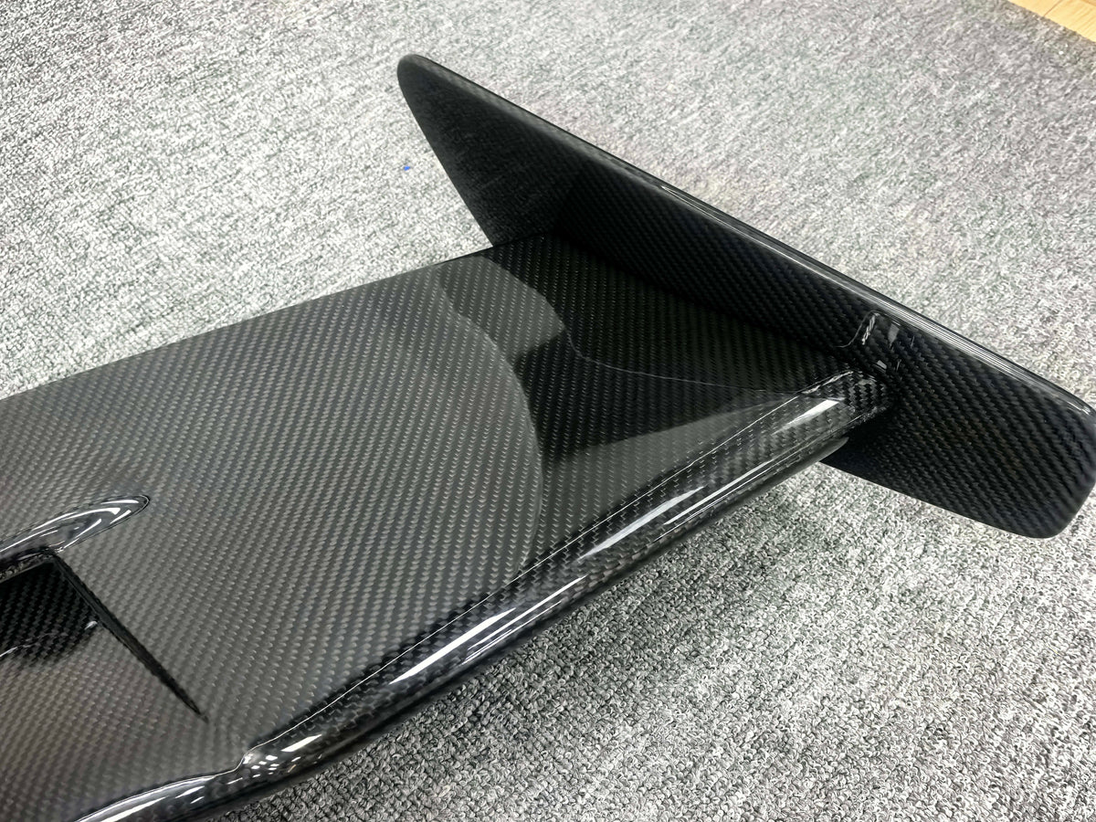 Prepreg Carbon Fiber Chassis Mount Vented Rear Wing - McLaren 720S / 765LT