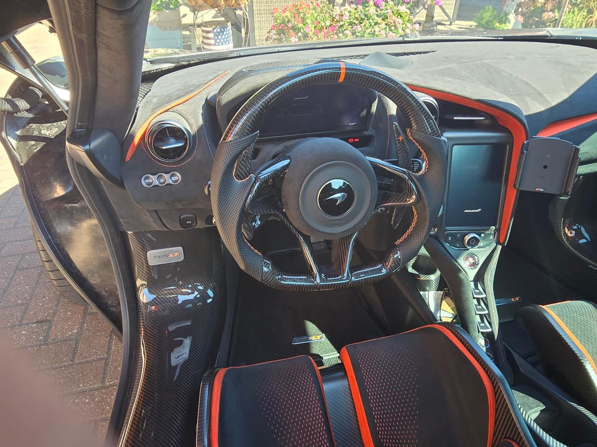 Full Custom Carbon Fiber Steering Wheel - McLaren 720S / 765LT / GT