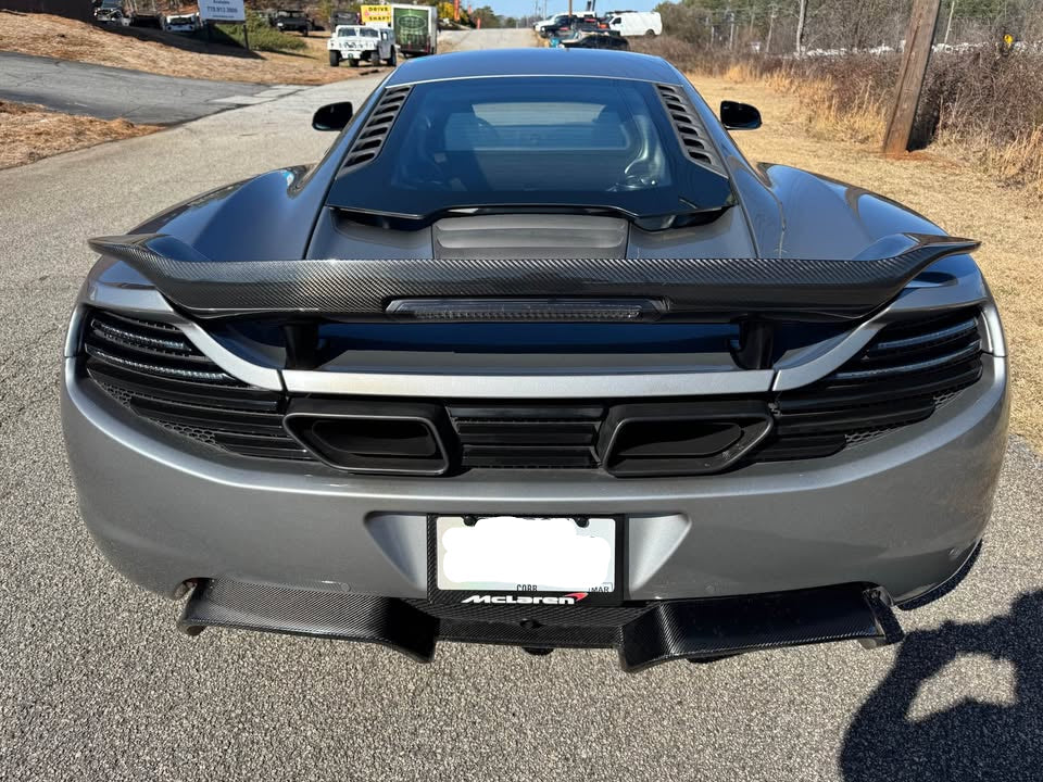 V Style Carbon Fiber Rear Wing - McLaren 650S / MP4-12C