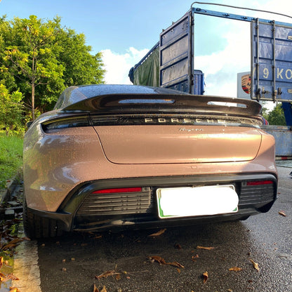 Carbon Fiber Vented Rear Spoiler - Porsche Taycan J1 2020+