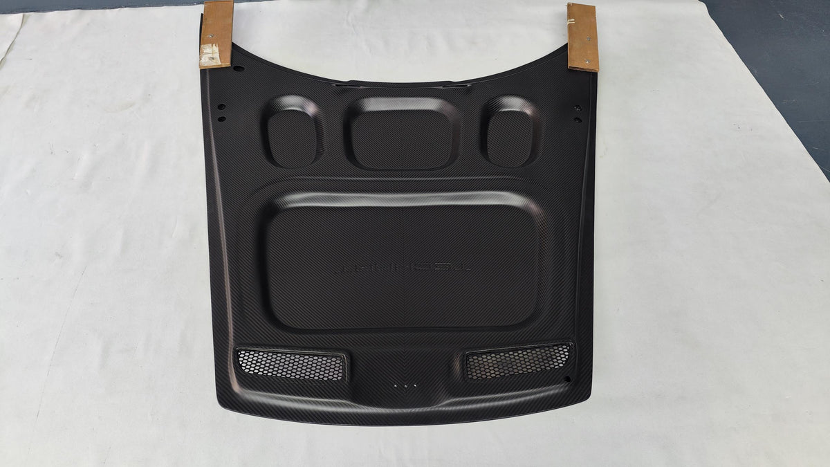 Prepreg Carbon Fiber TEC Style Front Hood Bonnet - Porsche 911 992 Carrera 2020-2024