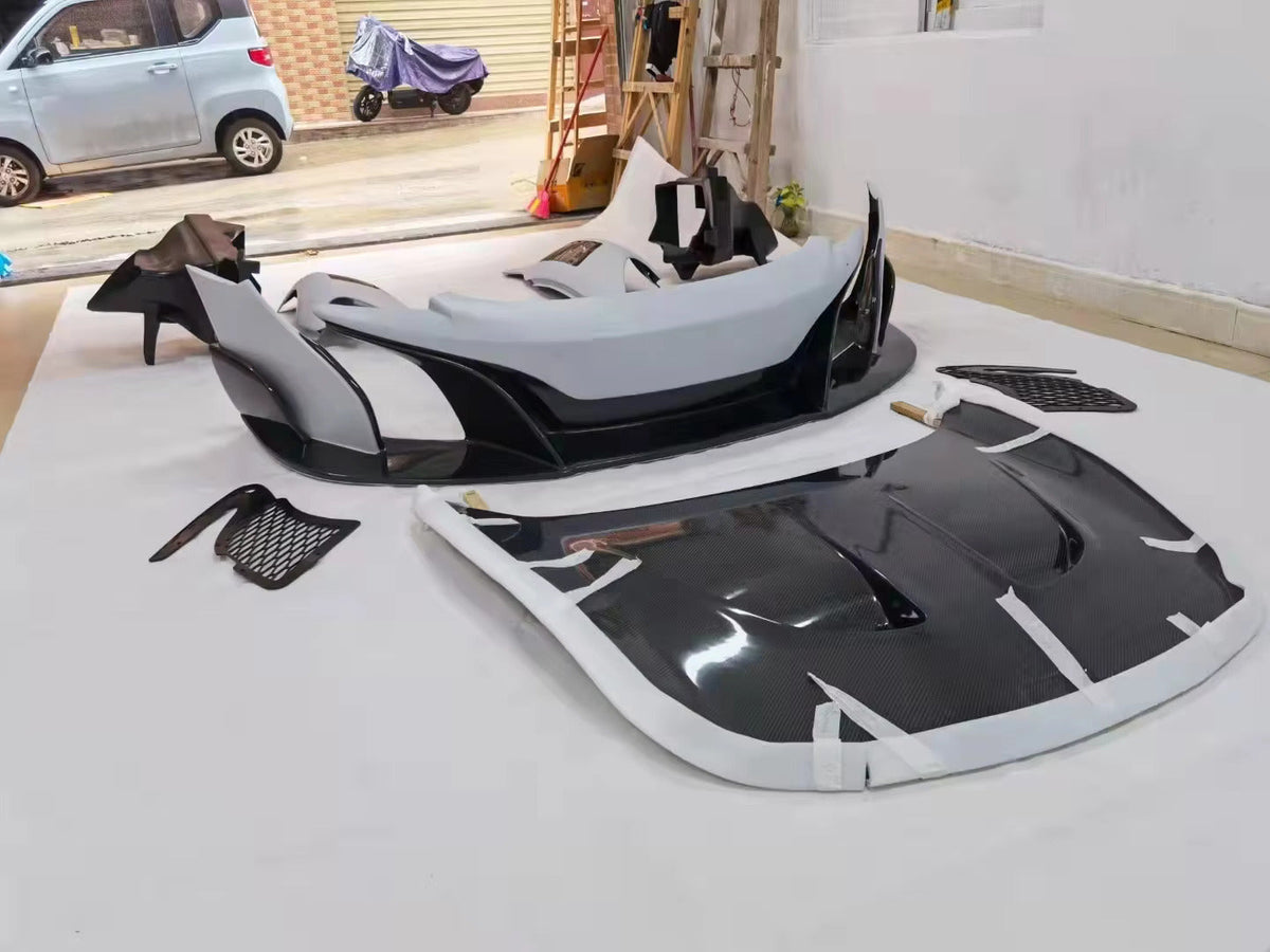 McLaren 675LT Style Conversion Body Kit - MP4-12C / 650S