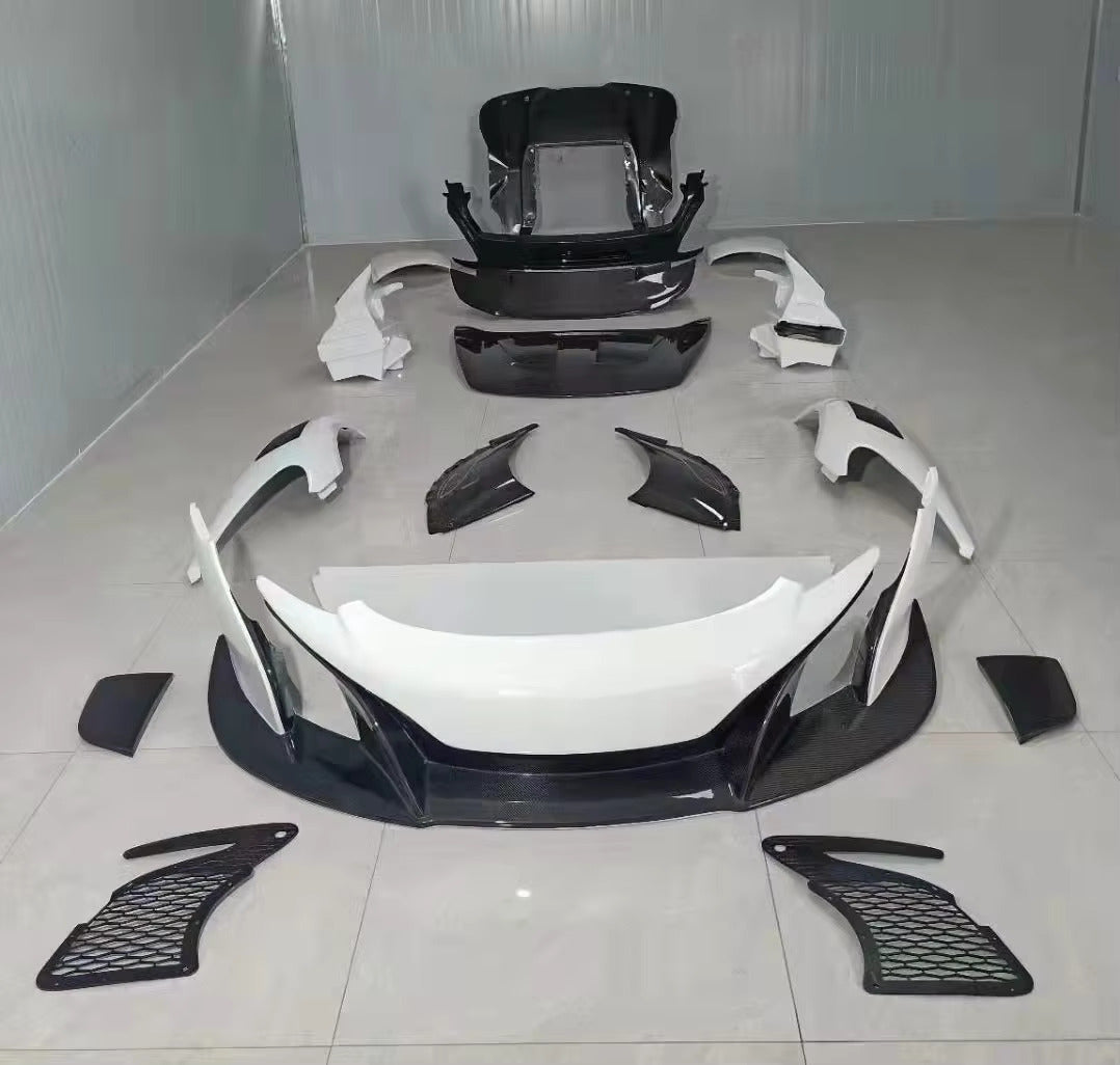 McLaren 675LT Style Conversion Body Kit - MP4-12C / 650S