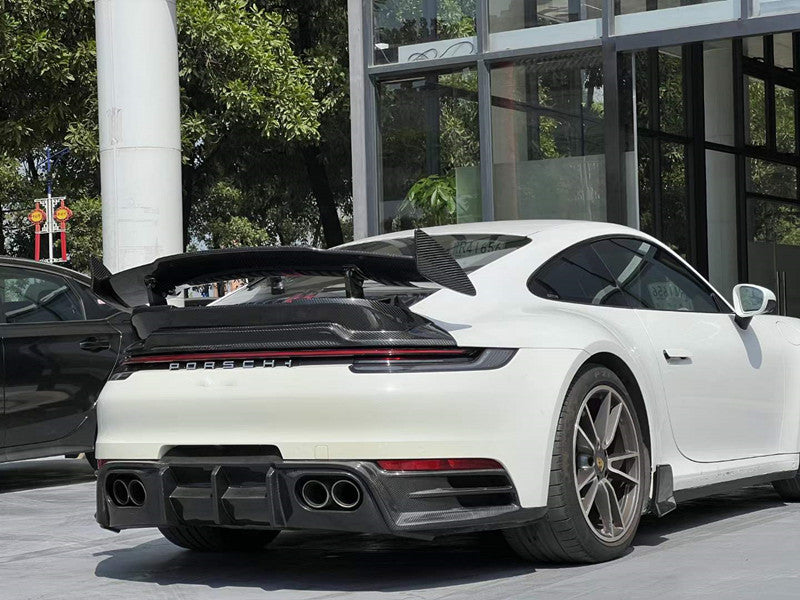 Prepreg Carbon Fiber BS Style Rear Diffuser - Porsche 911 992.1 2020-2024