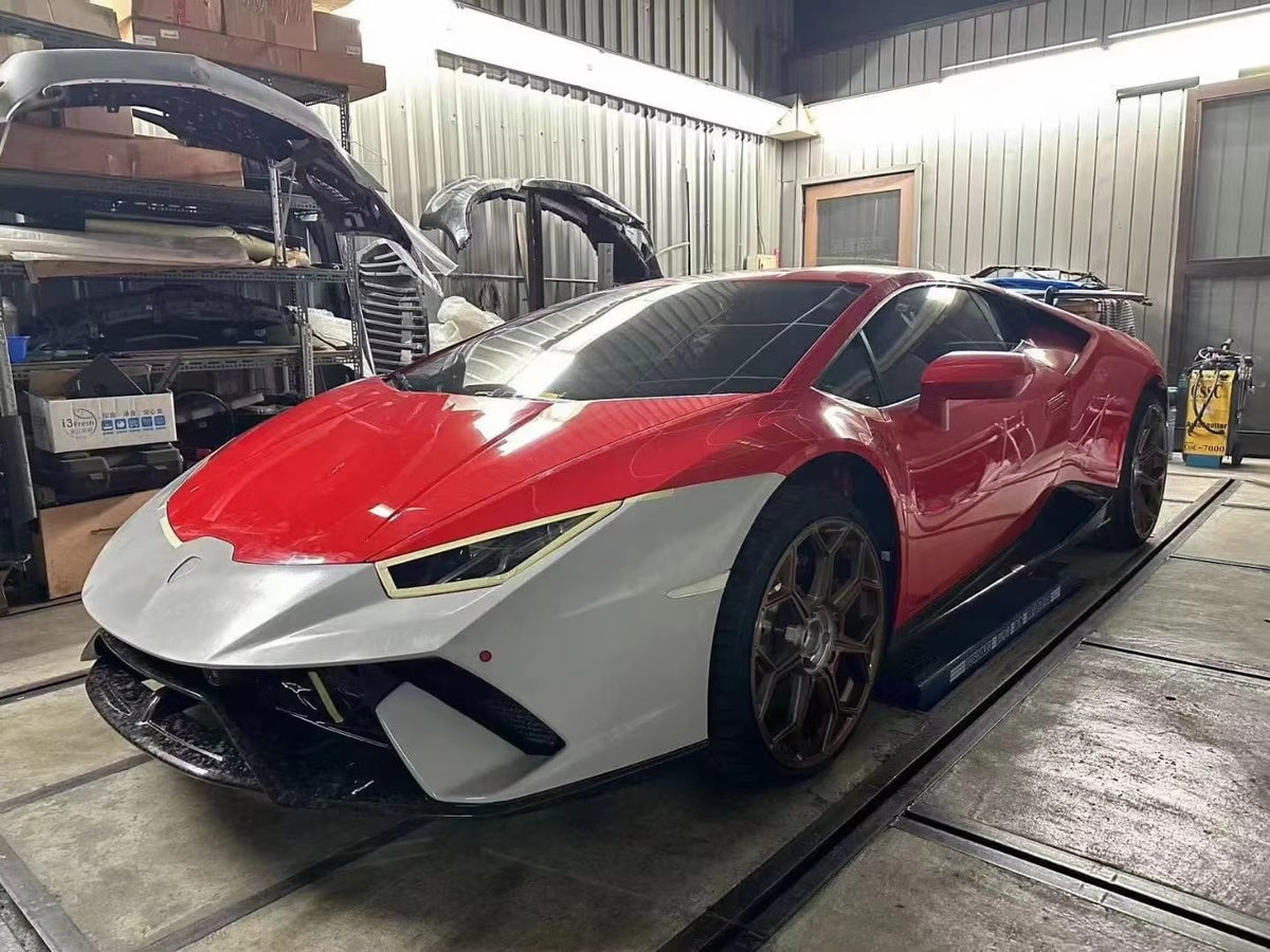 Lamborghini Huracan Carbon Fiber Performante Style Full Conversion Kit