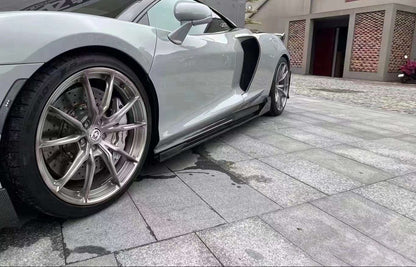 McLaren GT AM Style Prepreg Carbon Fiber Aero Body Kit