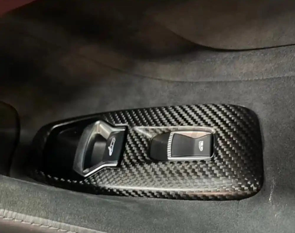 McLaren GT Dry Carbon Fiber Interior Trim Kit