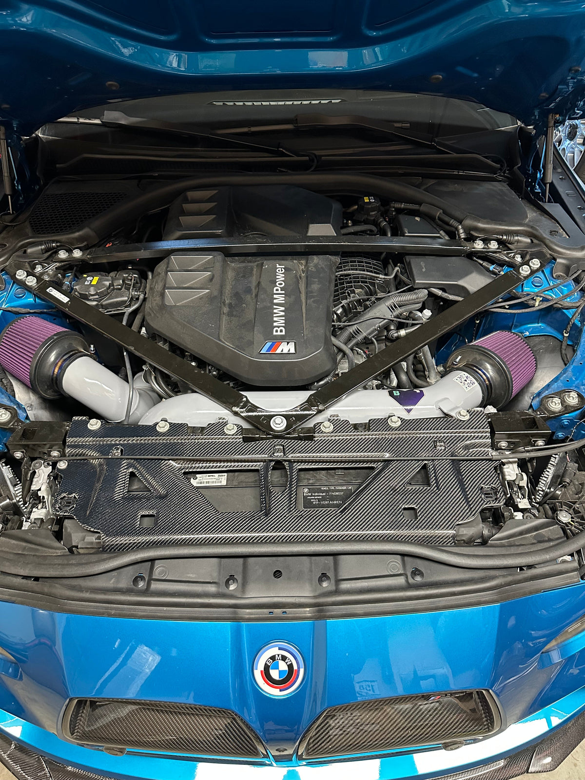 Dry Carbon Fiber Cooling Shroud Cover – BMW M4 G82/G83 (2021+)