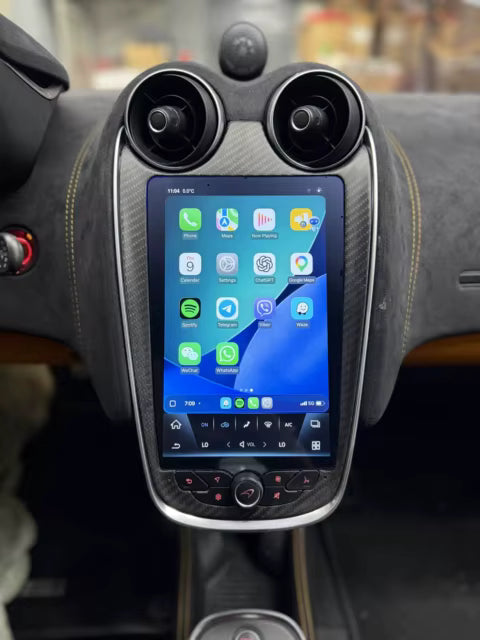 Apple CarPlay Upgrade Screen - McLaren GT / 570S / 570GT / 540C / 600LT