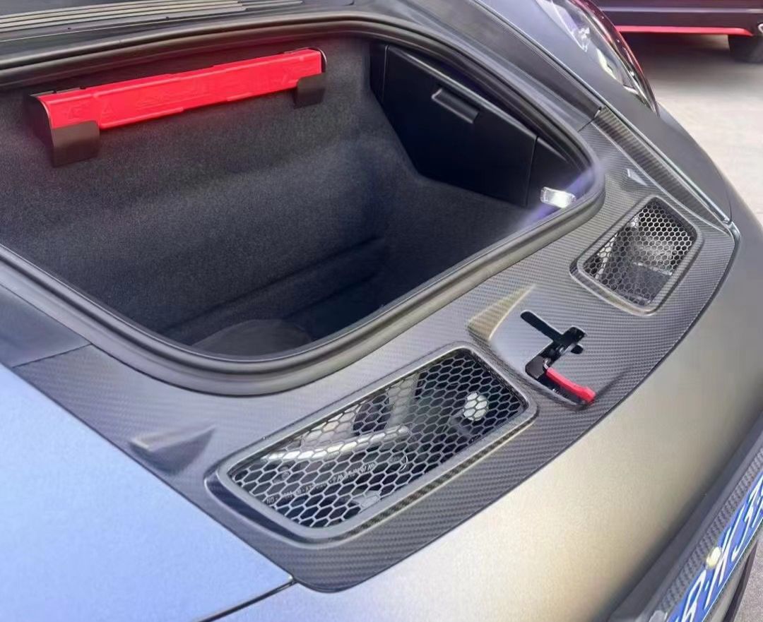 Dry Carbon Fiber GT3 Style Hood Bonnet - Porsche 911 992.1 GT3 2021-2024