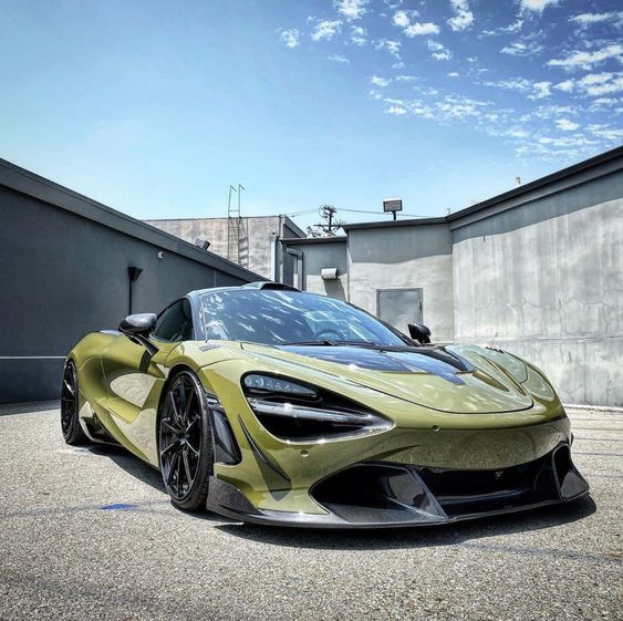 V Style Dry Prepreg Carbon Fiber Front Lip - McLaren 720S