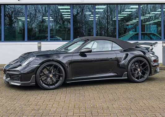 Dry Carbon Fiber Side Skirts w/ Winglets - Porsche 911 992 Turbo S 2020+
