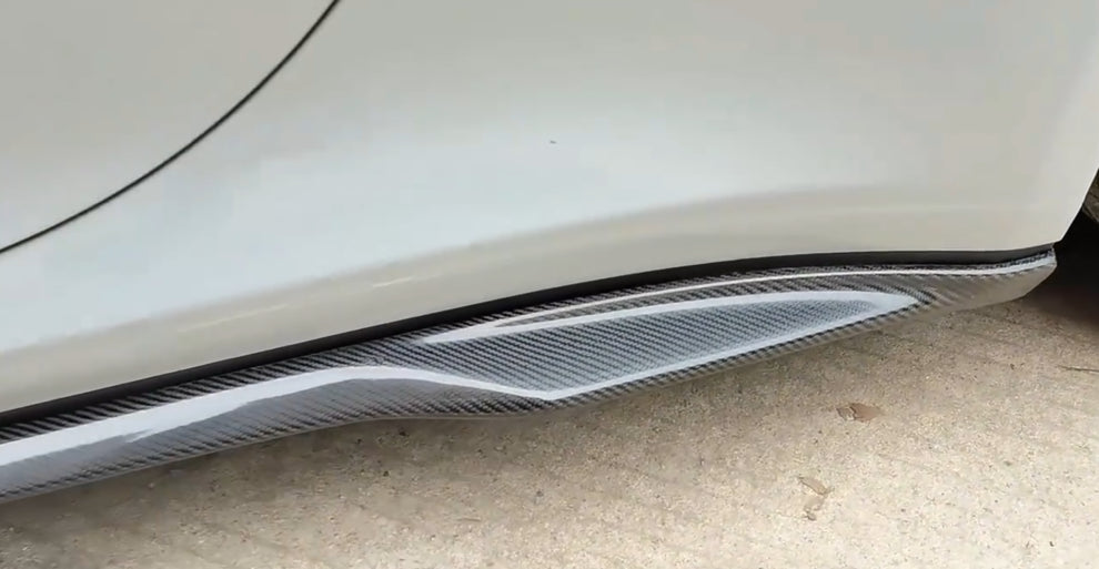 Carbon Fiber Side Skirts - Porsche 911 992 Carrera / Carrera S / Carrera 4 / Carrera 4S Coupe 2019-2024