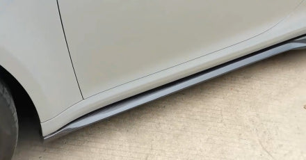 Carbon Fiber Side Skirts - Porsche 911 992 Carrera / Carrera S / Carrera 4 / Carrera 4S Coupe 2019-2024