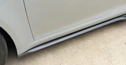 Carbon Fiber Side Skirts - Porsche 911 992 Carrera / Carrera S / Carrera 4 / Carrera 4S Coupe 2019-2024